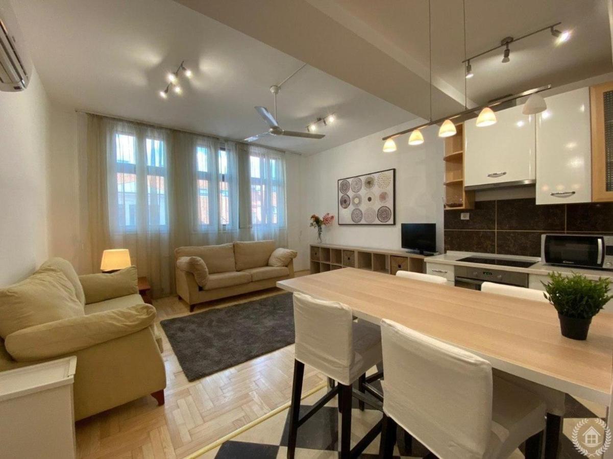 Downtown Gozsdu Vibe Apartment II Budapest Exteriör bild